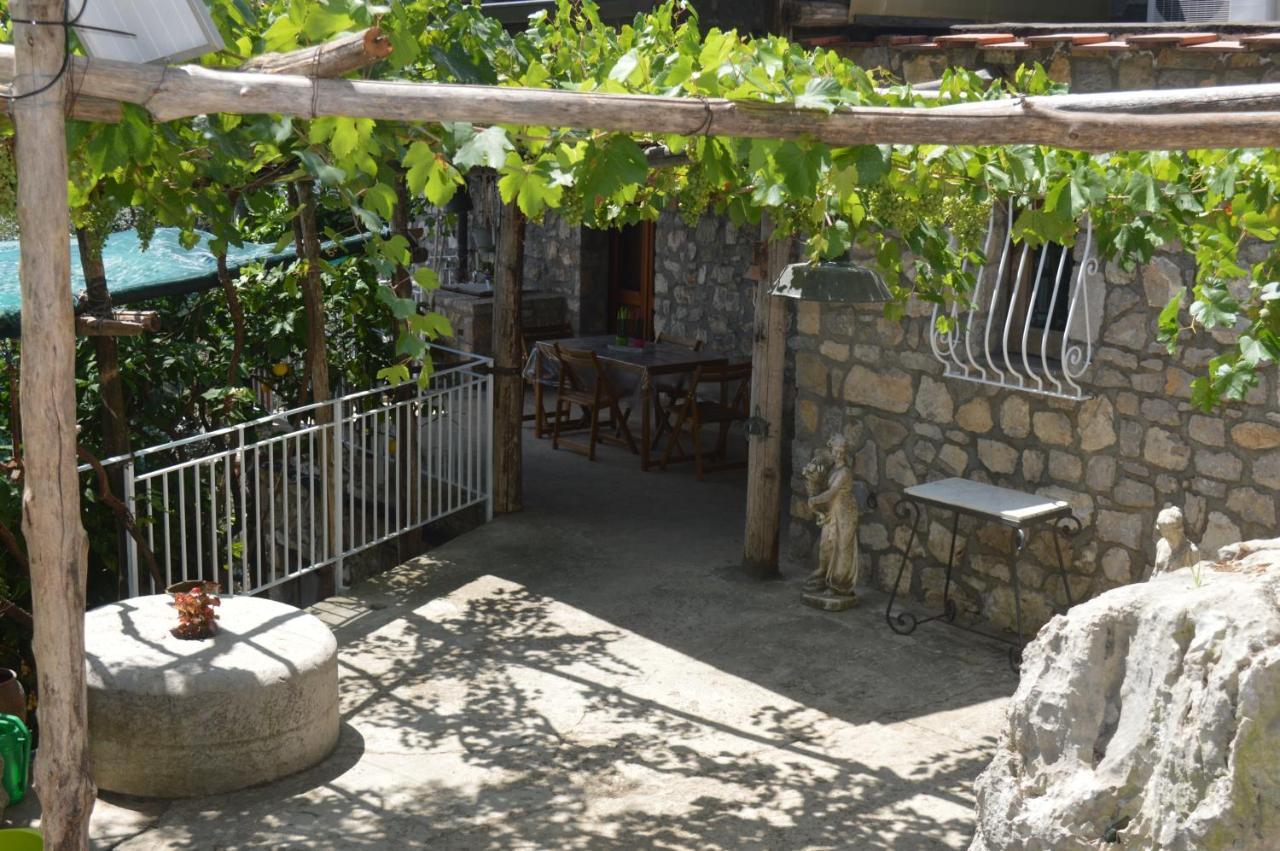 La Petra Villa วีโกเอเกวนเซ ภายนอก รูปภาพ