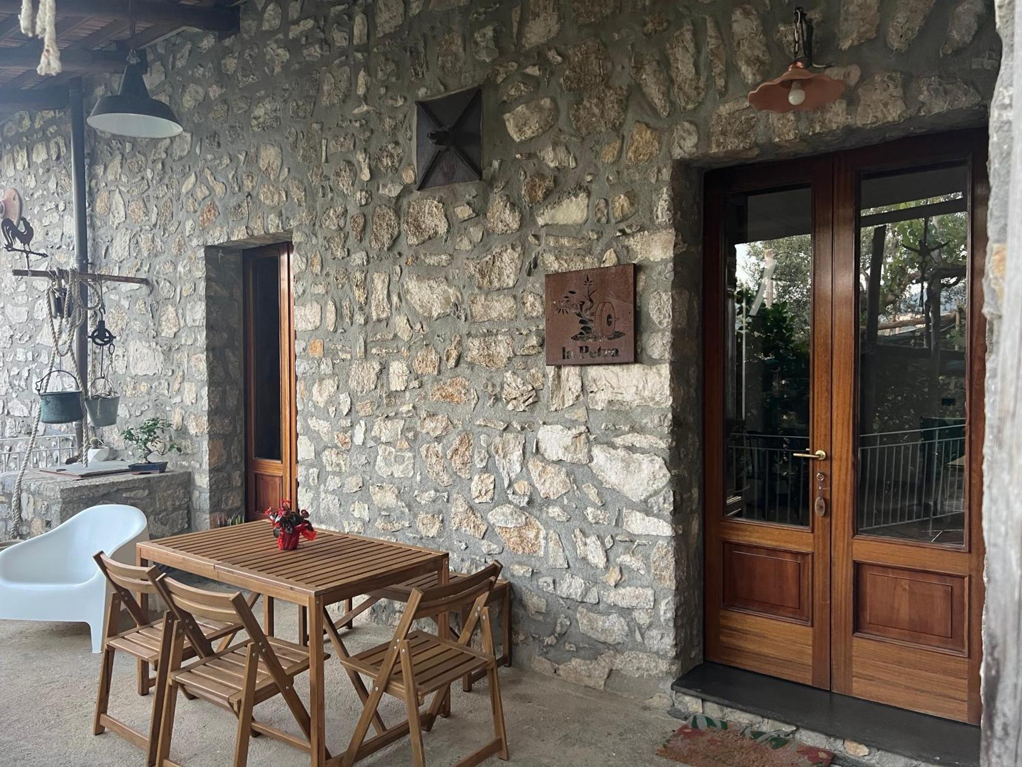 La Petra Villa วีโกเอเกวนเซ ภายนอก รูปภาพ